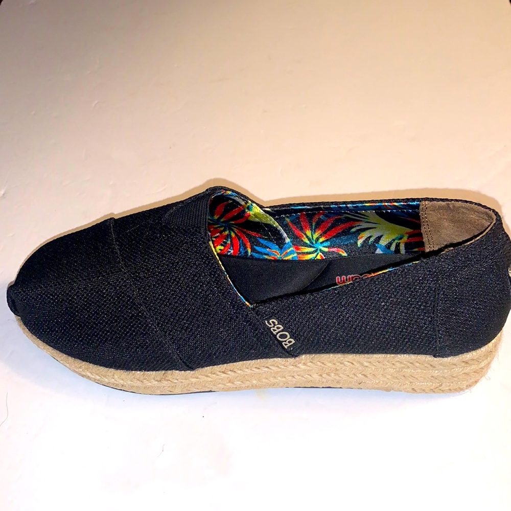 BOBS Skechers Black Shoes Slip On Memory Foam Women’s Sz 9 New